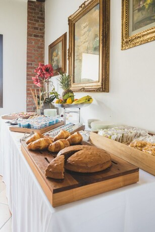 Imagen general del Glozo Villa Sant\'Espedito Resort. Foto 10