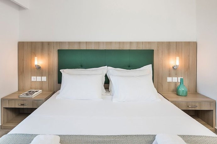 Imagen de la habitación del Glykeria Hotel. Foto 2