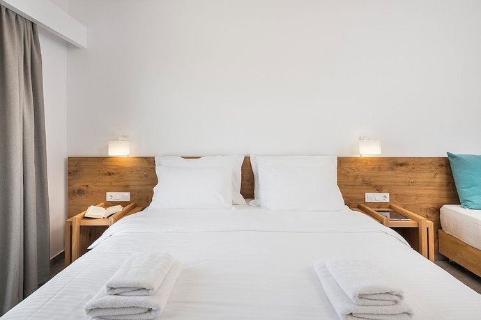 Imagen de la habitación del Glykeria Hotel. Foto 18