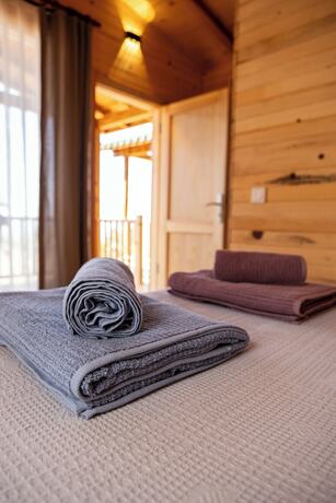 Imagen general del Goat Bungalow and Camping. Foto 3