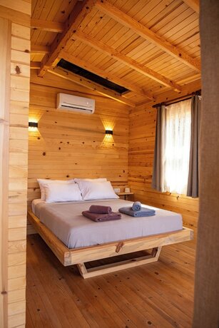 Imagen general del Goat Bungalow and Camping. Foto 9