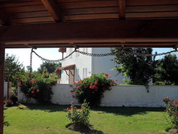 Imagen de los exteriores del Gokceada Bag Evleri. Foto 15
