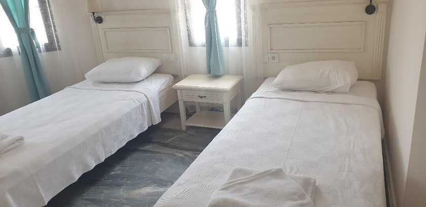 Imagen de la habitación del Gokova Hotel. Foto 2