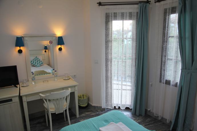 Imagen de la habitación del Gokova Hotel. Foto 3