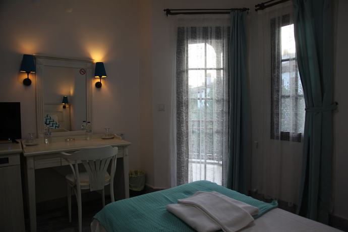 Imagen de la habitación del Gokova Hotel. Foto 14
