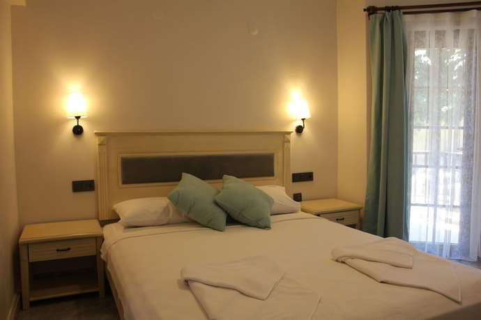 Imagen de la habitación del Gokova Hotel. Foto 16
