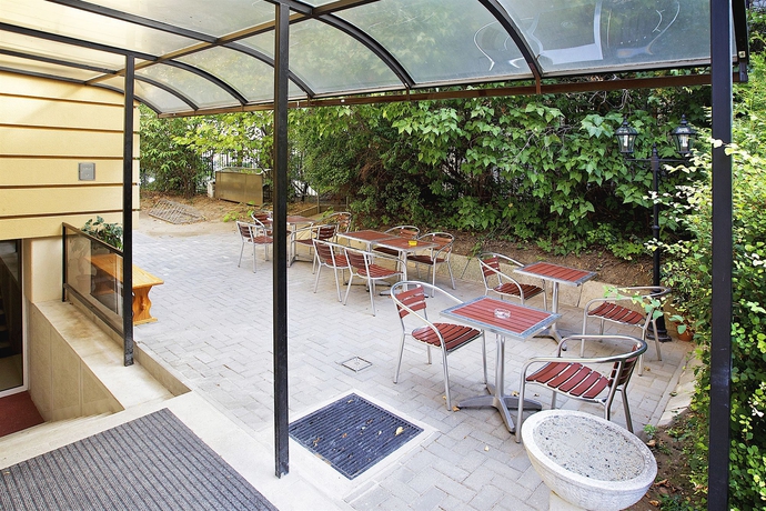 Imagen de los exteriores del Gold Hotel and Apartments. Foto 12