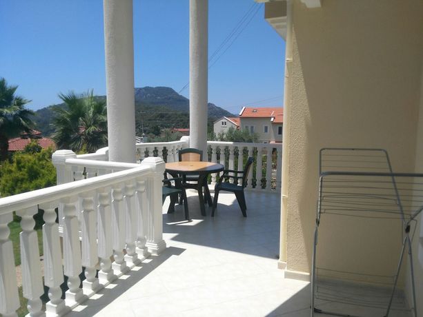Imagen de la habitación del Gold Lion Apart Hotel. Foto 2