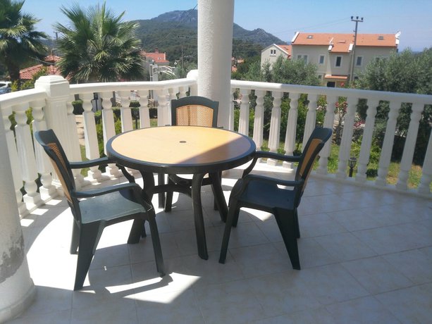 Imagen de la habitación del Gold Lion Apart Hotel. Foto 17