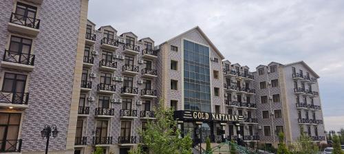 Imagen general del Gold Naftalan & SPA Hotel. Foto 1