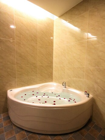 Imagen de la habitación del Gold Sand Hotel. Foto 8