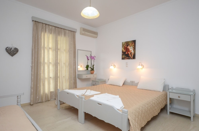 Imagen de la habitación del Golden Beach Studios. Foto 3