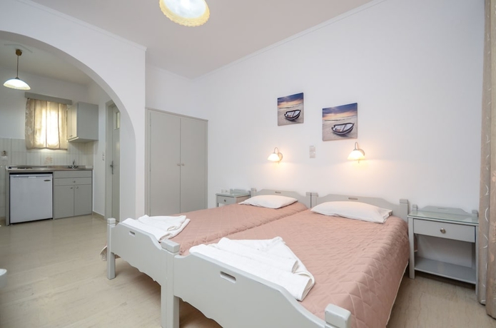 Imagen de la habitación del Golden Beach Studios. Foto 5
