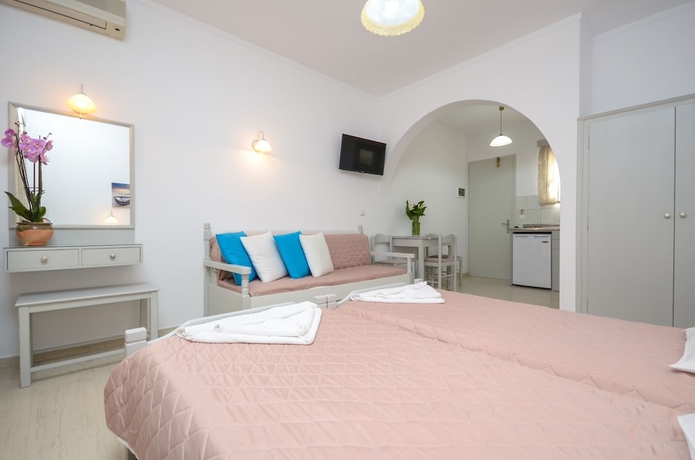 Imagen de la habitación del Golden Beach Studios. Foto 7