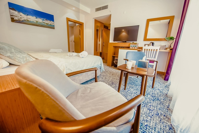 Imagen de la habitación del Golden Inn Hotel Uzungol. Foto 14