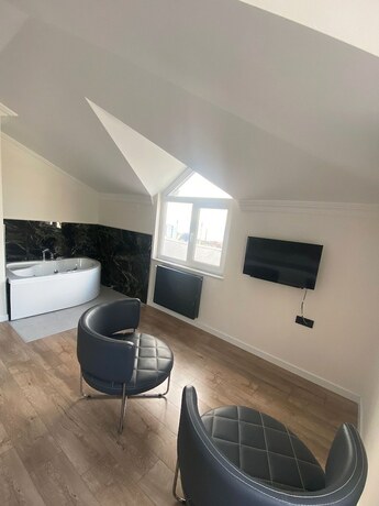 Imagen de la habitación del Golden Life Suite. Foto 17