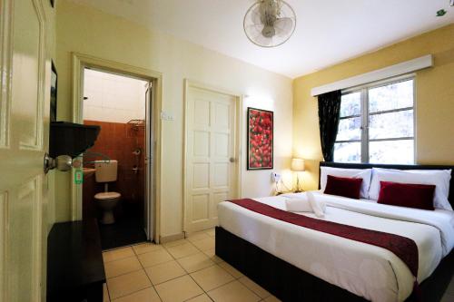 Imagen de la habitación del Golden Lodge. Foto 19