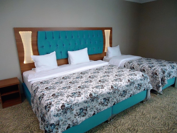 Imagen de la habitación del Golden Lounge. Foto 4