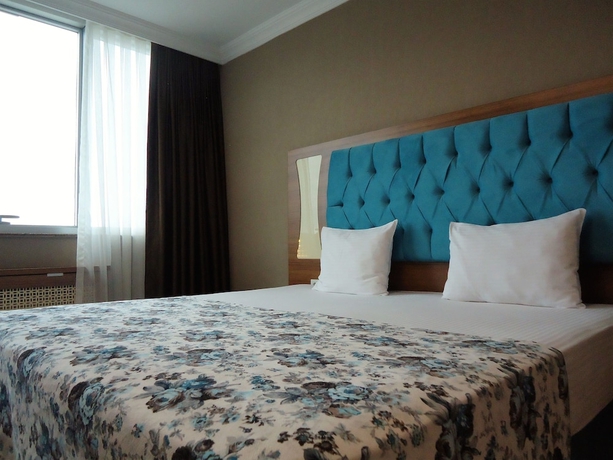 Imagen de la habitación del Golden Lounge. Foto 9