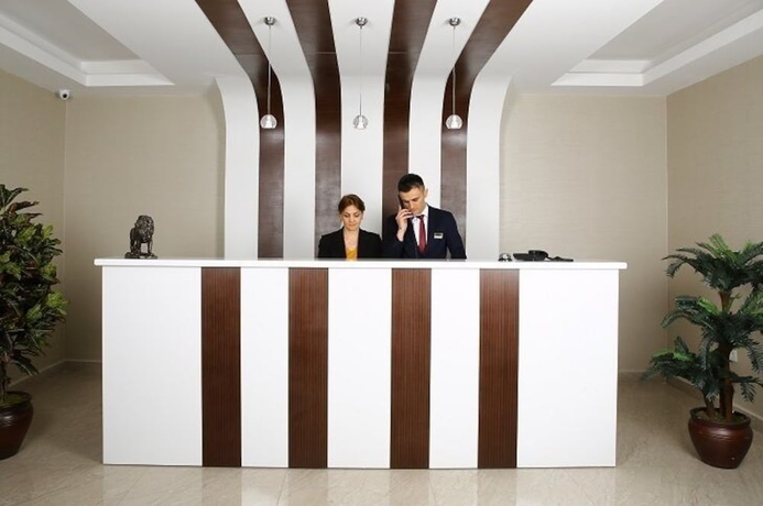 Imagen de los interiores del Golden Lounge. Foto 19