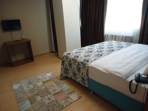 Imagen de la habitación del Golden Lounge. Foto 10