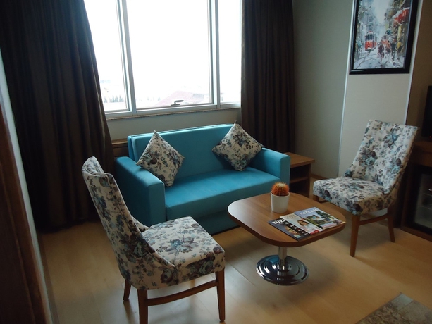 Imagen de la habitación del Golden Lounge. Foto 17