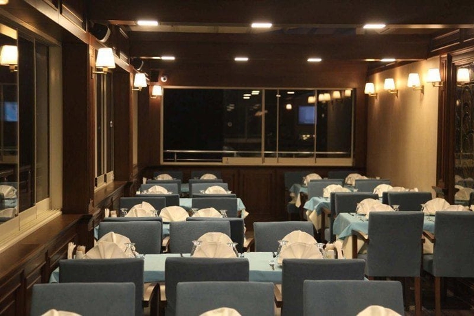 Imagen del bar/restaurante del Golden Pen. Foto 7