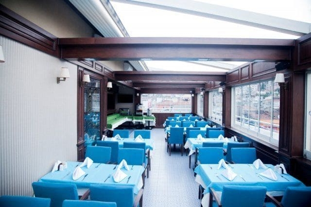 Imagen del bar/restaurante del Golden Pen. Foto 10