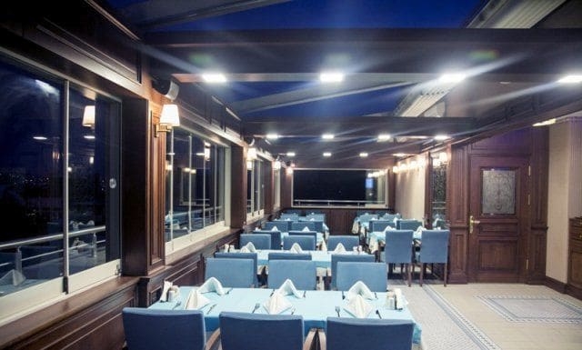 Imagen del bar/restaurante del Golden Pen. Foto 11