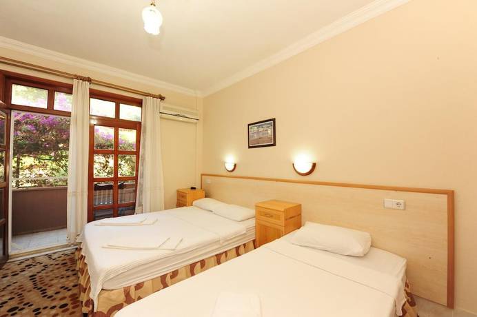 Imagen de la habitación del Golden Pension. Foto 11