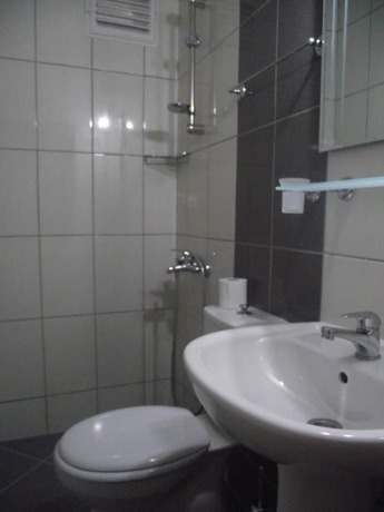 Imagen de la habitación del Golden Pension. Foto 17