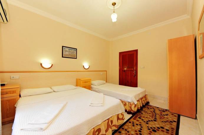 Imagen de la habitación del Golden Pension. Foto 19