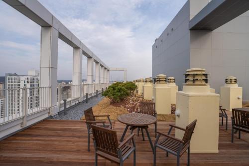 Imagen general del Golden Planet Hotel-Pyeongtaek Godeck. Foto 1