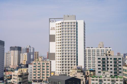 Imagen general del Golden Planet Hotel-Pyeongtaek Godeck. Foto 7