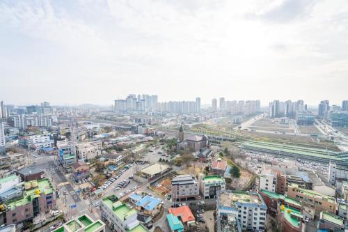 Imagen general del Golden Planet Hotel-Pyeongtaek Godeck. Foto 9