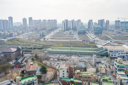 Imagen general del Golden Planet Hotel-Pyeongtaek Godeck. Foto 13