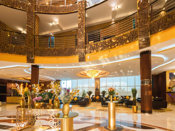 Imagen de los interiores del Golden Ship Hotel. Foto 19