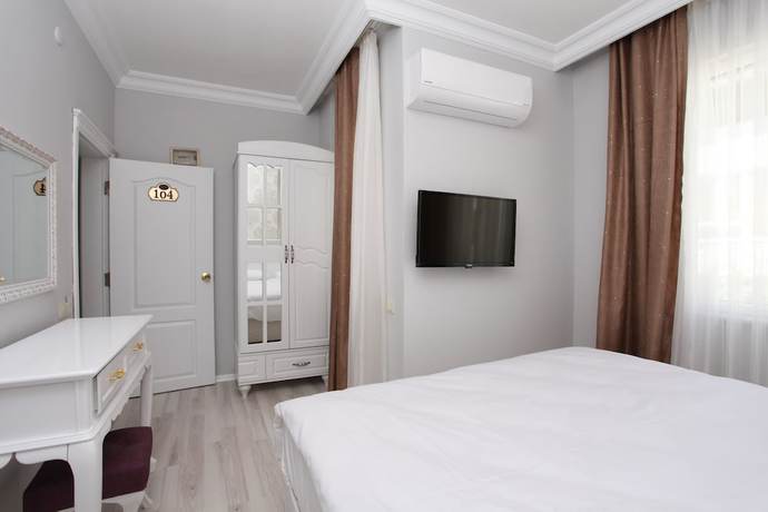 Imagen de la habitación del Golden Spark Apart Hotel. Foto 13