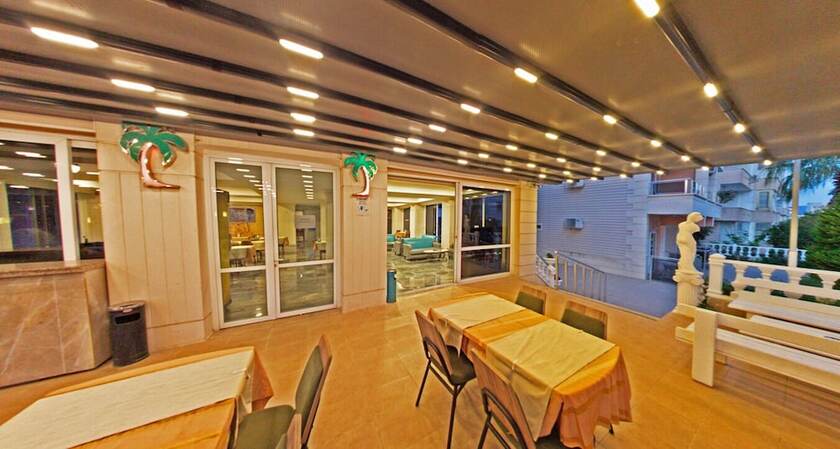 Imagen del bar/restaurante del Golden Star Otel. Foto 15