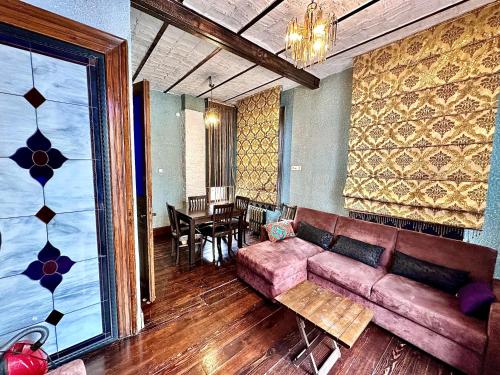 Imagen general del Golden Stay Suit Hotel Taksim. Foto 8