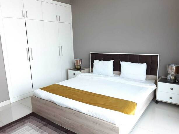 Imagen de la habitación del Golden Stay Vacation Continental Tower. Foto 12