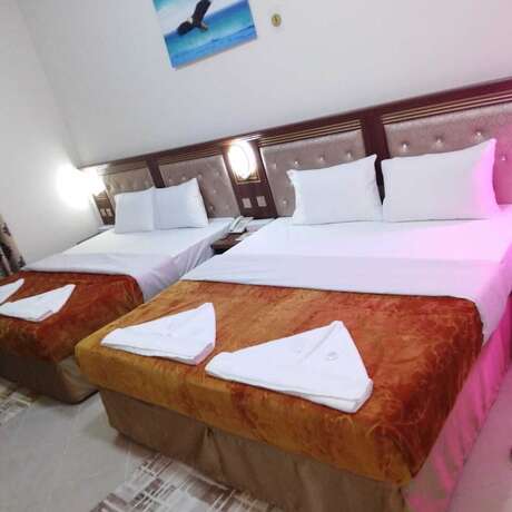 Imagen de la habitación del Golden Touch Hotel. Foto 14