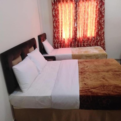 Imagen de la habitación del Golden Touch Hotel. Foto 18