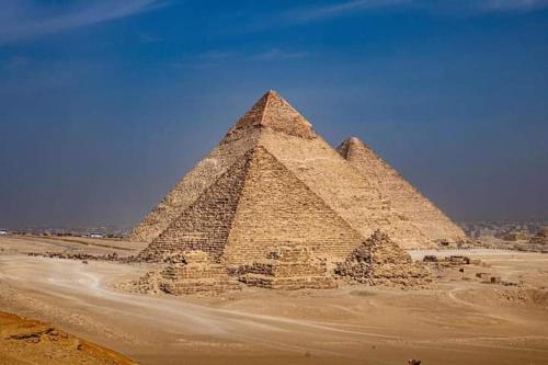 Imagen general del Golden pyramids view. Foto 2