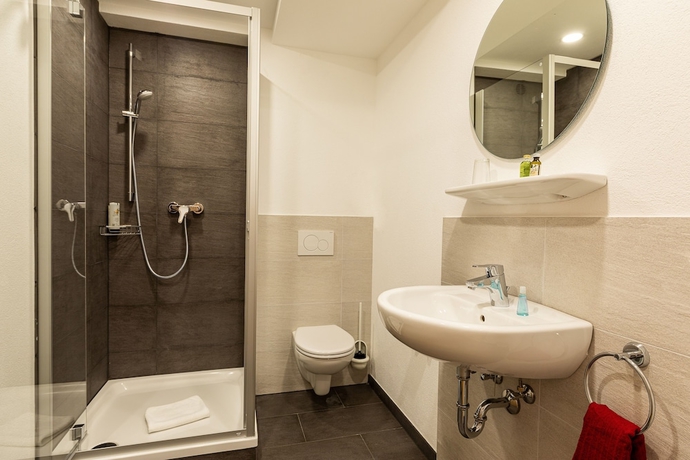 Imagen de la habitación del Goldener Hirsch Donauw&ouml;rth. Foto 17