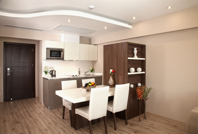 Imagen de la habitación del Golf Royal İstanbul Residence. Foto 5