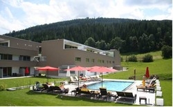 Imagen general del Golf - Y Skiresort Tauernresidence. Foto 8