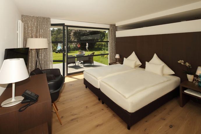 Imagen de la habitación del GolfHotel Gut Neuenhof. Foto 7