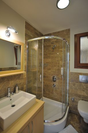 Imagen de la habitación del Golkoy Suites Boutique Hotel. Foto 8