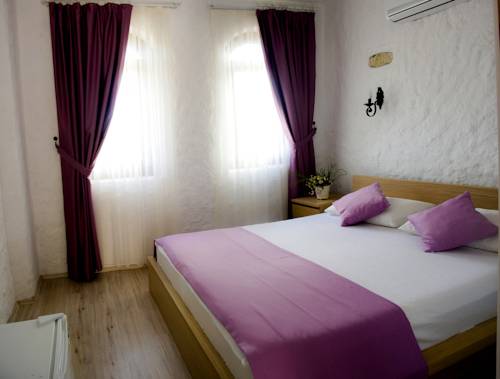 Imagen de la habitación del Gonulhan Hotel. Foto 4
